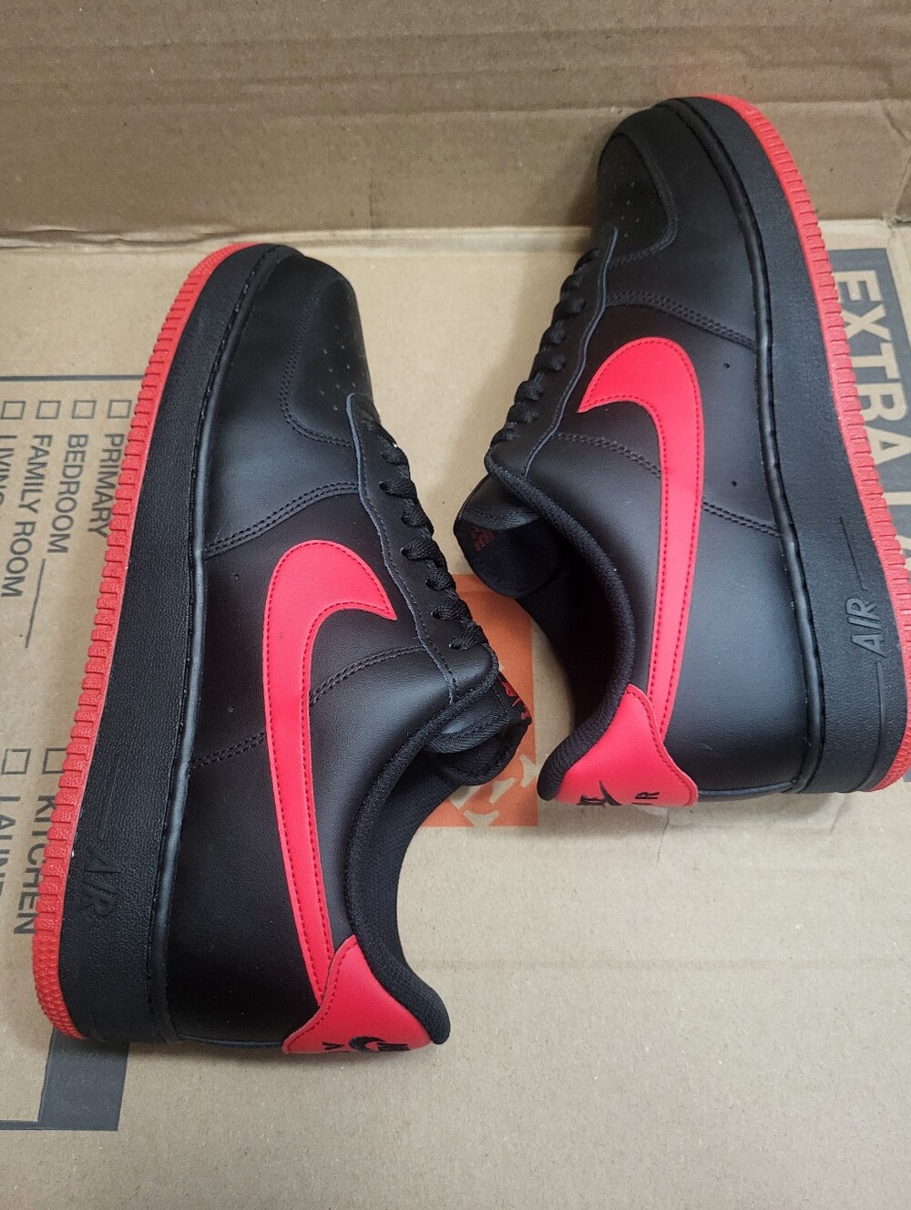 Nike Air Force 1 '07 Black/Red/Bred Men Size 13 - Picture 3 of 15